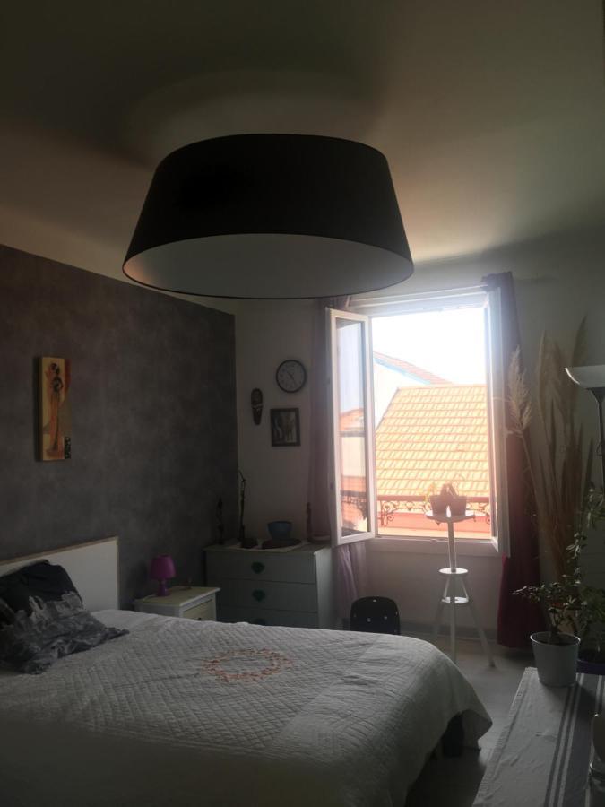 Apartamento Belle Chambre Au Coeur De Bayona Exterior foto
